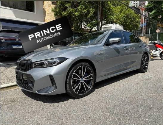 BMW 330e 2.0 16V TURBO HÍBRIDO M SPORT AUTOMÁTICO BMW 330e 2.0 16V TURBO HÍBRIDO M SPORT AUTOMÁTICO